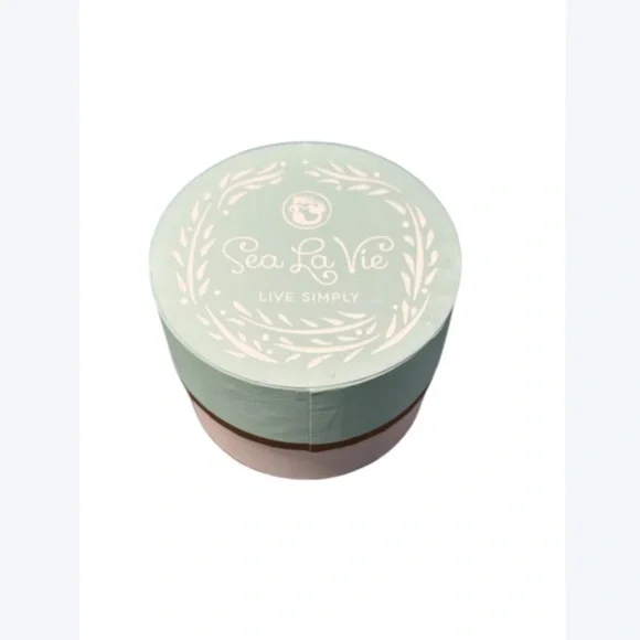 🦋 Sea La Vie “Transformation” Butterfly Necklace – 18K Gold Plated | Gift Ready - Picture 3 of 3